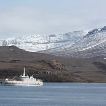 Vessel GPS tracking